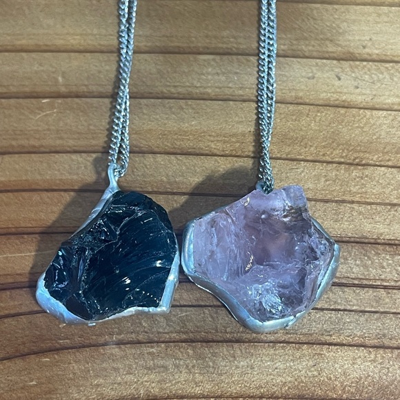 Amethyst and obsidian necklaces - Picture 3 of 5
